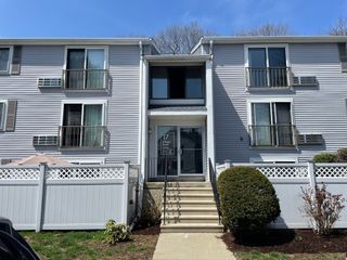 17 Village Rock Lane 14, Natick, MA 01760