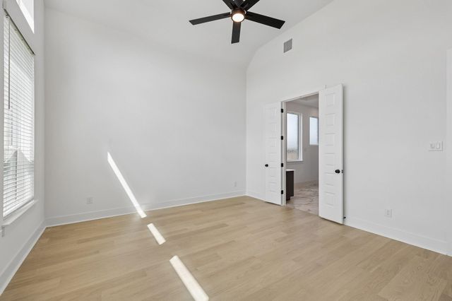 112 Brewer ST, Kyle, TX 78640