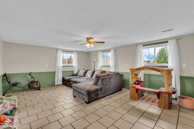 1412 Durham Drive, Crawfordsville, IN 47933