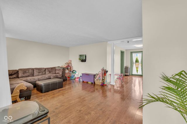 1412 Durham Drive, Crawfordsville, IN 47933