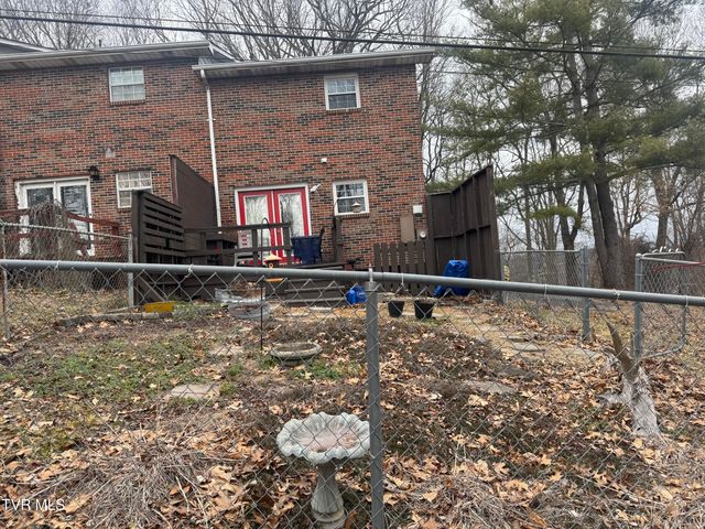 121 Towneview Estates Drive 1, Elizabethton, TN 37643