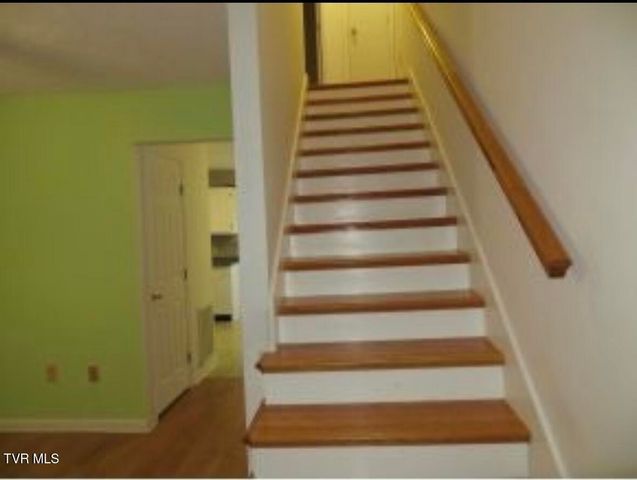 121 Towneview Estates Drive 1, Elizabethton, TN 37643