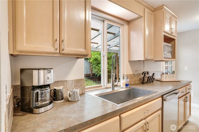 5615 78th Street E, Puyallup, WA 98371