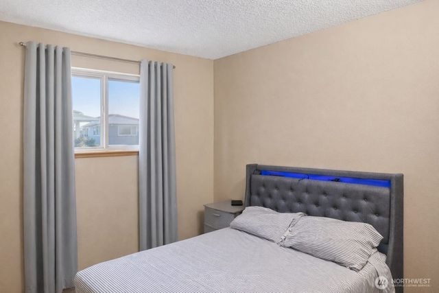 205 E Cedar Street, Othello, WA 99344