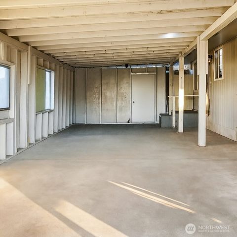 205 E Cedar Street, Othello, WA 99344