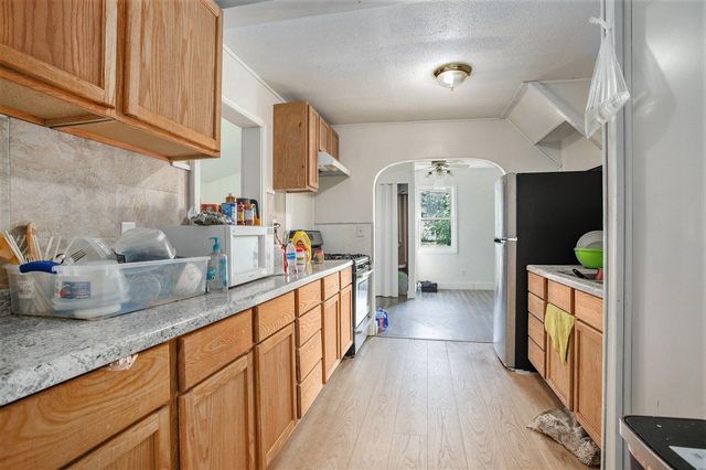 327 E Main Street, Vermontville, MI 49096