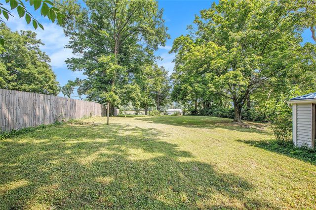 327 E Main Street, Vermontville, MI 49096