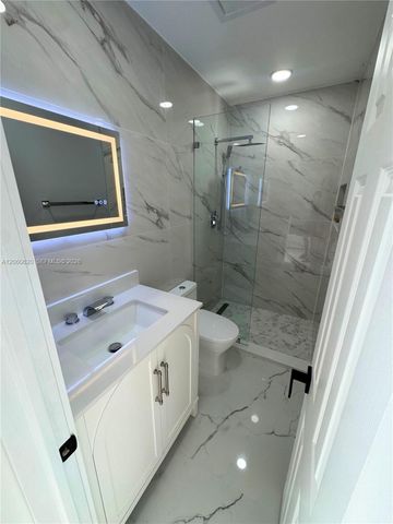 8550 NW 26th Street, Sunrise, FL 33322