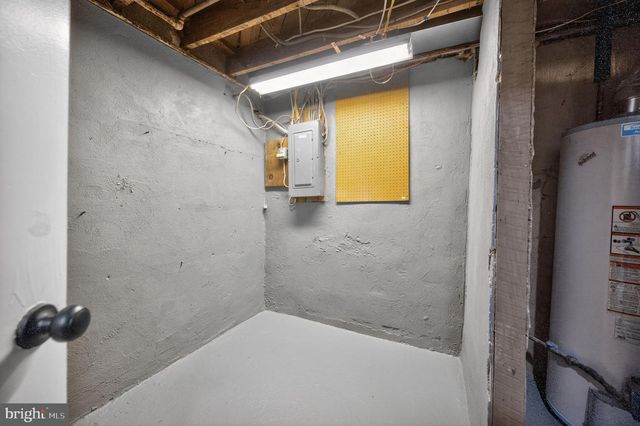 914 DENNIS AVE, Silver Spring, MD 20901