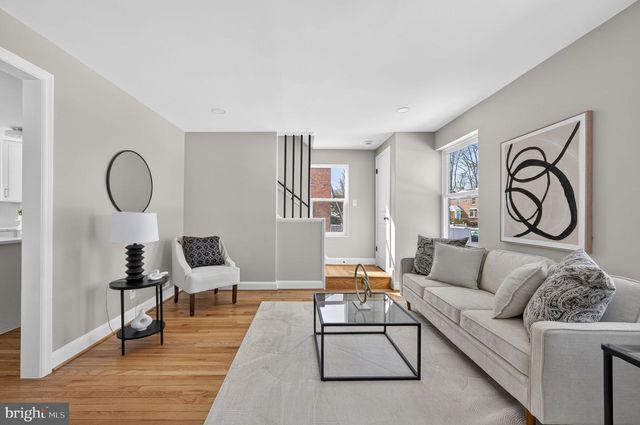 914 DENNIS AVE, Silver Spring, MD 20901