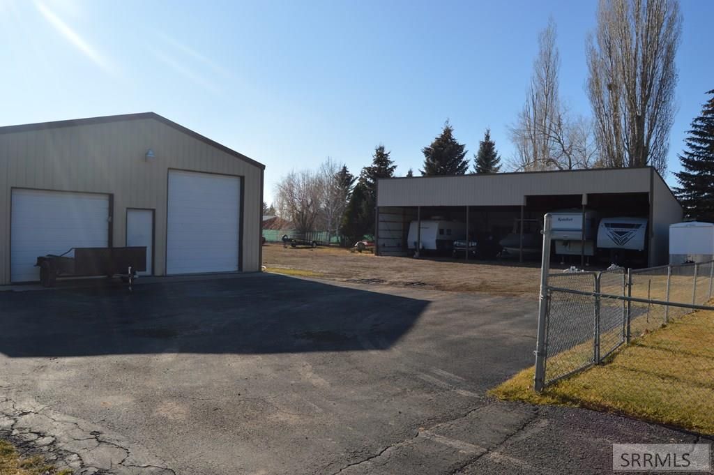 Image 30 of property listing at 1110 E 65th N, Idaho Falls, ID 83401