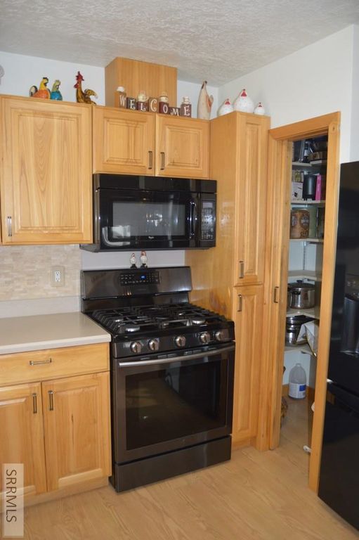 Image 7 of property listing at 1110 E 65th N, Idaho Falls, ID 83401