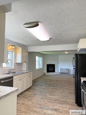 23 N Front Street, Sugar City, ID 83448