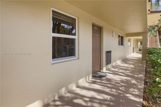 251 NW 76th Ave 106, Margate, FL 33063