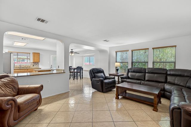 1205 Apollo CIR, Round Rock, TX 78664