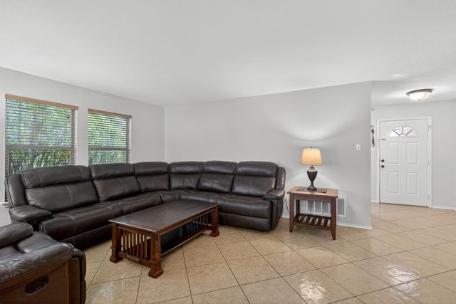 1205 Apollo CIR, Round Rock, TX 78664