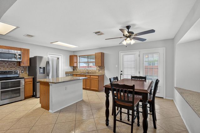 1205 Apollo CIR, Round Rock, TX 78664