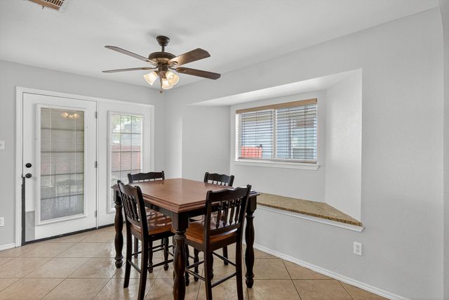 1205 Apollo CIR, Round Rock, TX 78664