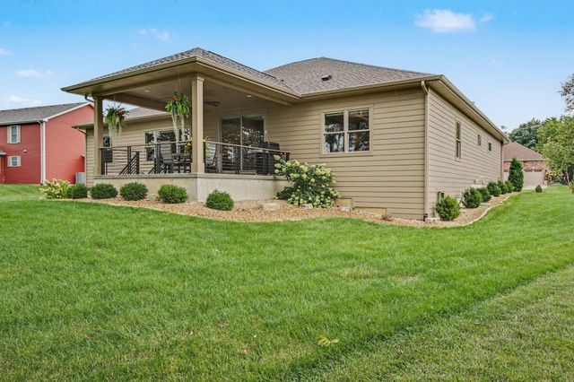 45 Mattico Lane, Crown Point, IN 46307