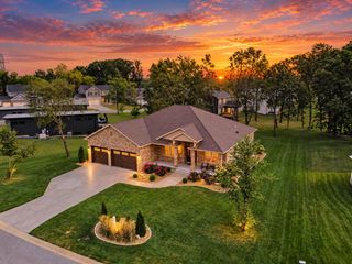 45 Mattico Lane, Crown Point, IN 46307