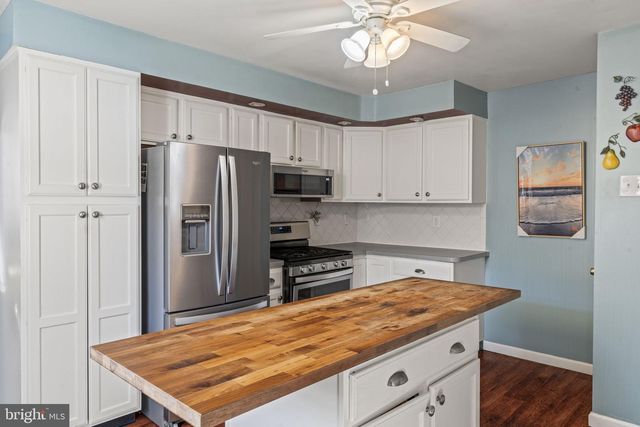 4640 E STILES ST, Philadelphia, PA 19137