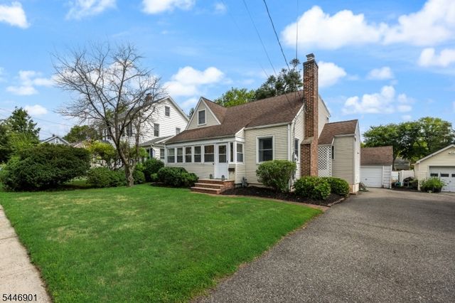 419 Ridgeview Ave, Scotch Plains Twp., NJ 07076