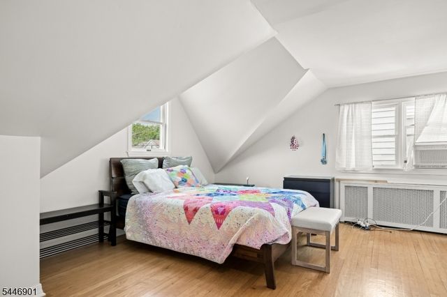 419 Ridgeview Ave, Scotch Plains Twp., NJ 07076