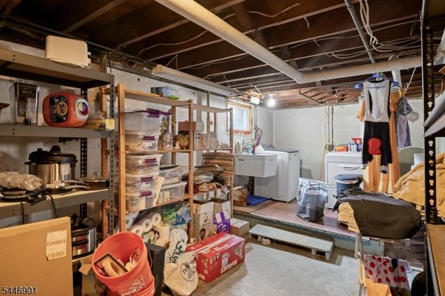 419 Ridgeview Ave, Scotch Plains Twp., NJ 07076