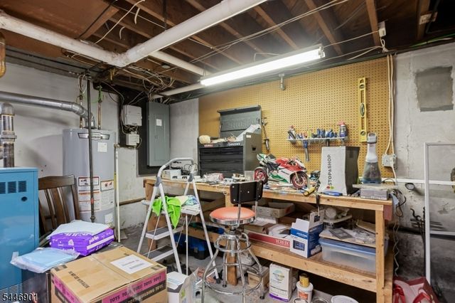 419 Ridgeview Ave, Scotch Plains Twp., NJ 07076