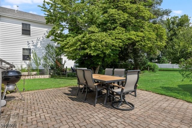 419 Ridgeview Ave, Scotch Plains Twp., NJ 07076