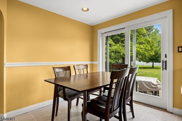 419 Ridgeview Ave, Scotch Plains Twp., NJ 07076