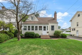 419 Ridgeview Ave, Scotch Plains Twp., NJ 07076
