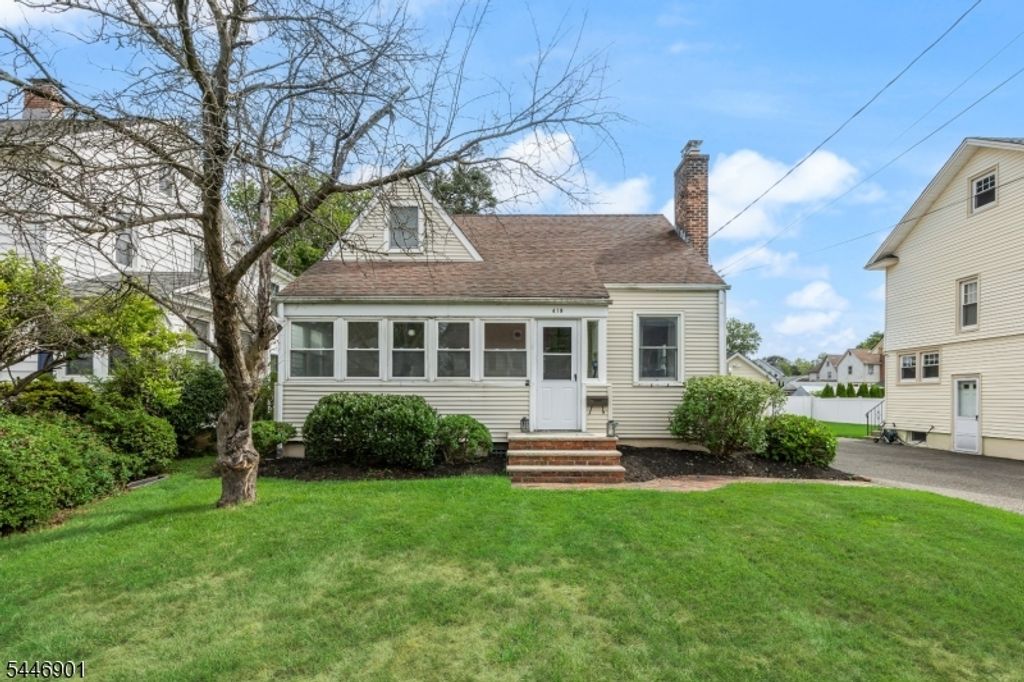 419 Ridgeview Ave, Scotch Plains Twp., NJ 07076