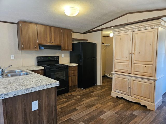 16299 Crockett Martin Estates Drive, Conroe, TX 77306