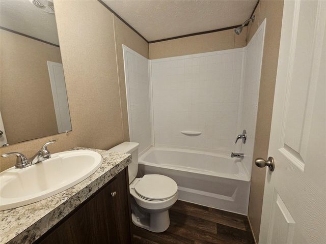 16299 Crockett Martin Estates Drive, Conroe, TX 77306