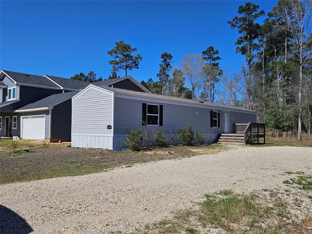 16299 Crockett Martin Estates Drive, Conroe, TX 77306