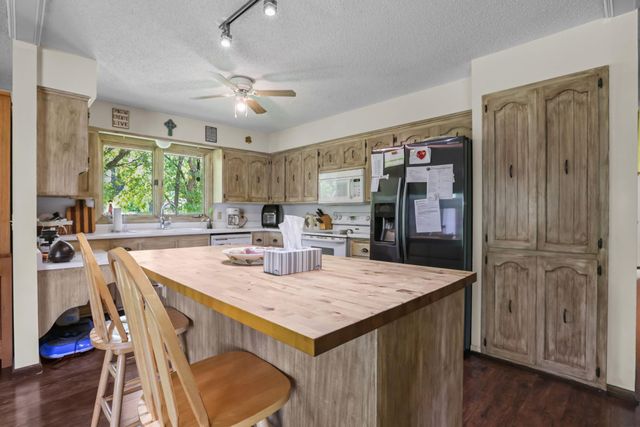 6216 Hackamore Circle, Corcoran, MN 55340