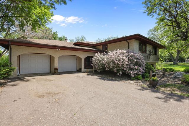 6216 Hackamore Circle, Corcoran, MN 55340