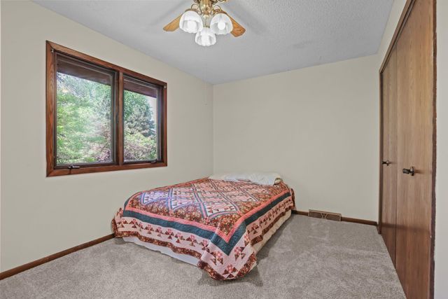 6216 Hackamore Circle, Corcoran, MN 55340