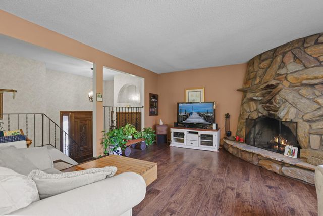 6216 Hackamore Circle, Corcoran, MN 55340