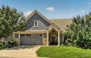 933 Fox Valley Place SW, Rochester, MN 55902