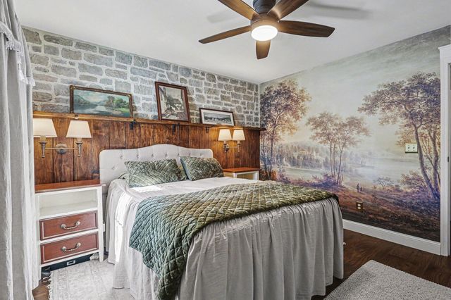 5886 Blendon Place Drive, 4D, Columbus, OH 43230