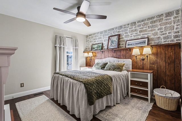 5886 Blendon Place Drive, 4D, Columbus, OH 43230