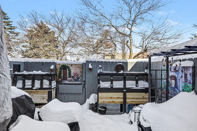 5886 Blendon Place Drive, 4D, Columbus, OH 43230