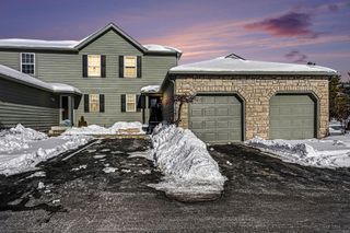 5886 Blendon Place Drive, 4D, Columbus, OH 43230