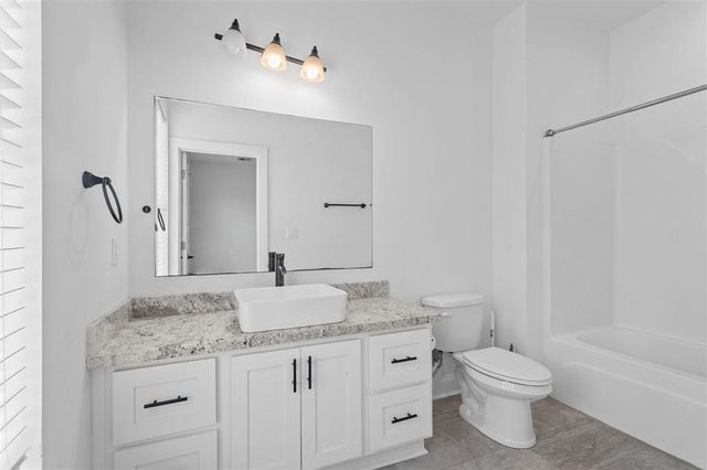 3535 Knight Lane 19, Lake Charles, LA 70605