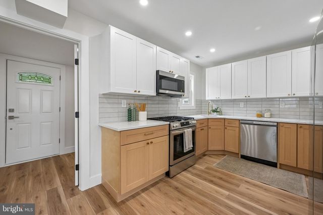 64 BRUCE DR, Deptford, NJ 08096