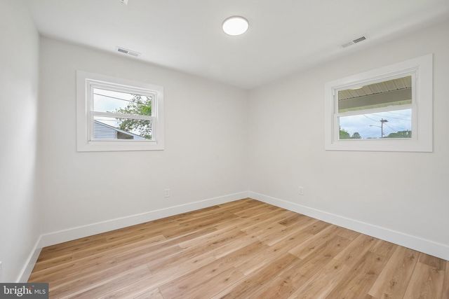 64 BRUCE DR, Deptford, NJ 08096