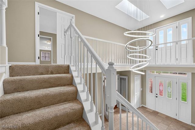 6724 Larch Court, Oakwood Village, OH 44146