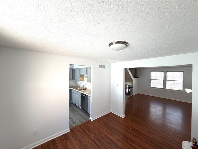 242 Quail Run Rd, Peters Twp, PA 15367